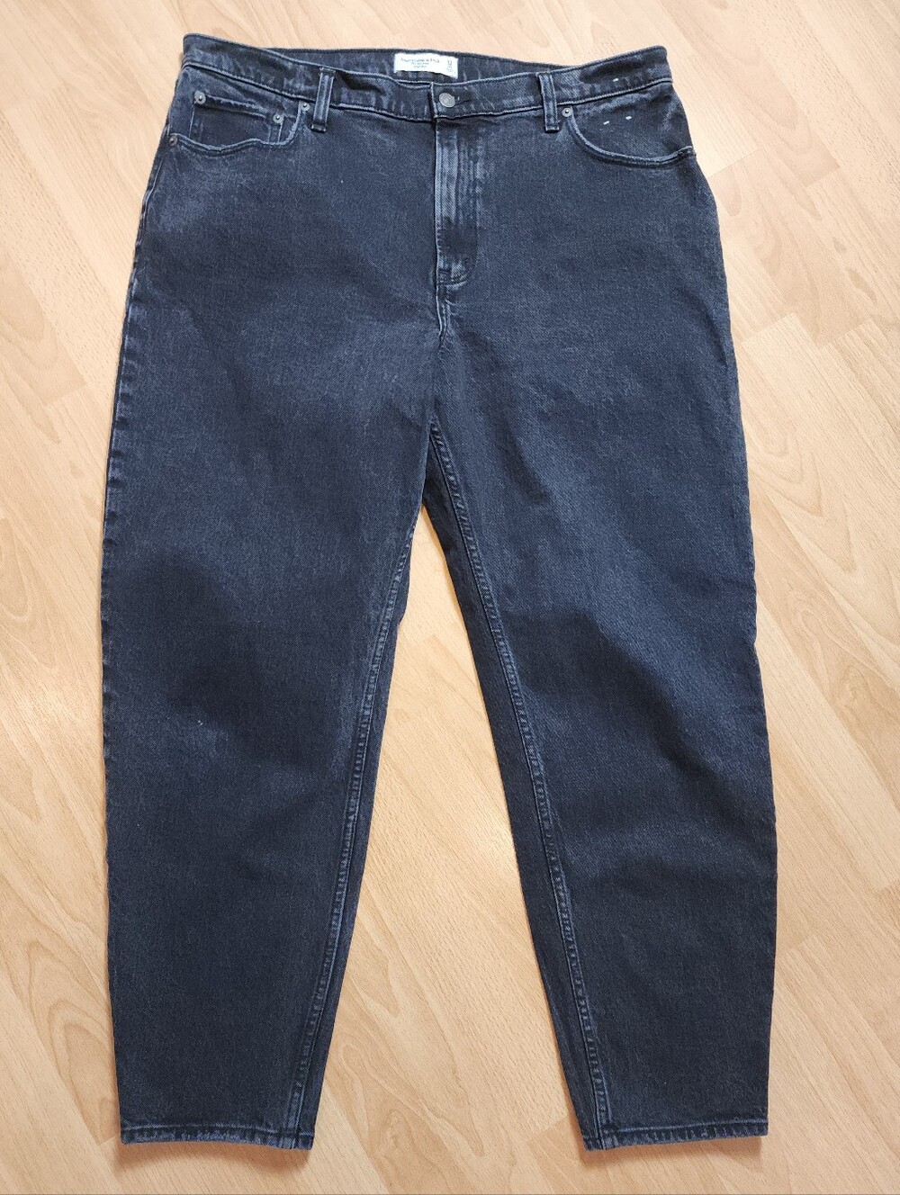 Size 16 Long Abercrombie 80s Mom Highrise Black Jeans Women's 16 Tall‎ 33T 33L